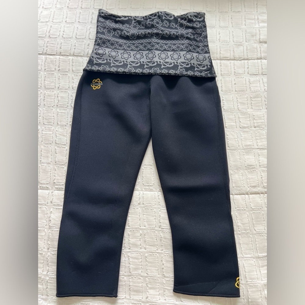 Zaggora Thermo Leggings Celu-Lite Tech Fold Over Geometric Accents At Waist Med